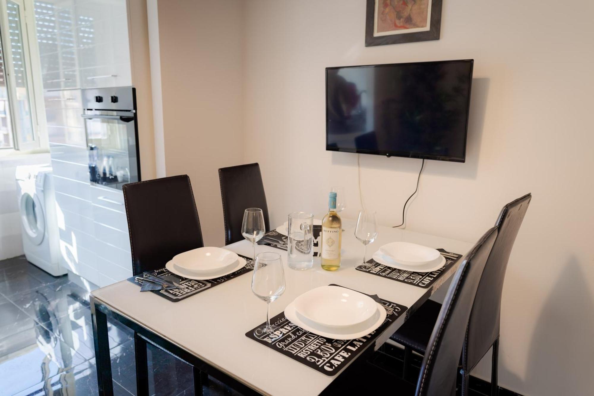 Style134 Apartment 50 Meters From Metro A Lucio Sestio Station Esterno foto